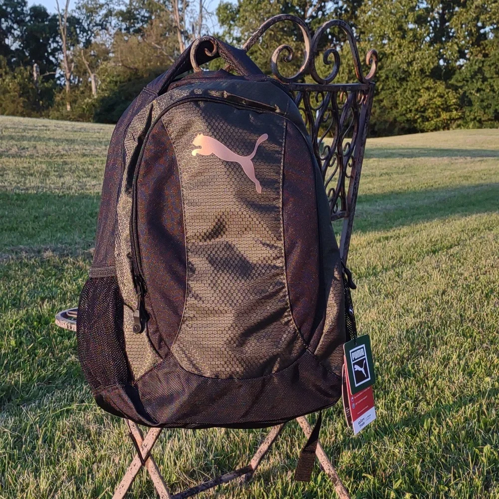 🙀PUMA Equivalence Backpack in Dark Green/Black